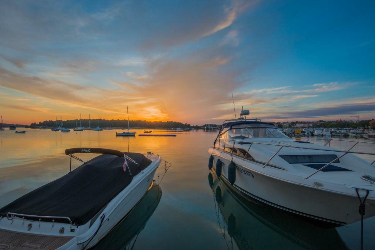 Apartments Riva เมดูลิน ภายนอก รูปภาพ